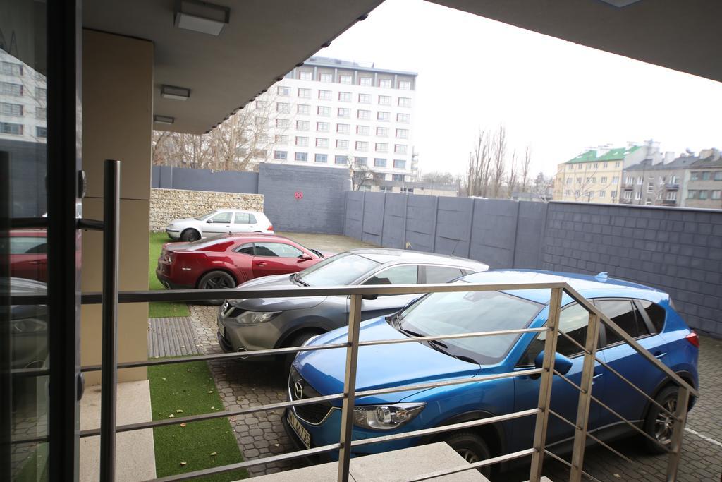 Sport Hostel Chodakowska Warszawa Varsavia Esterno foto