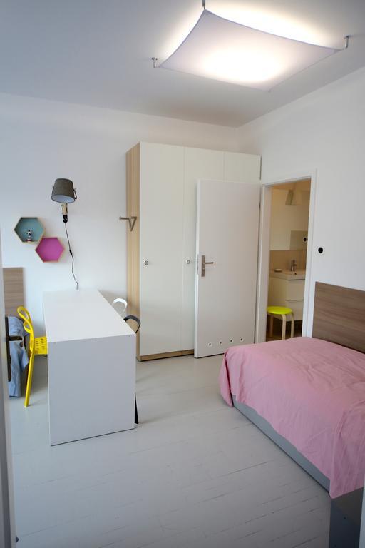 Sport Hostel Chodakowska Warszawa Varsavia Esterno foto